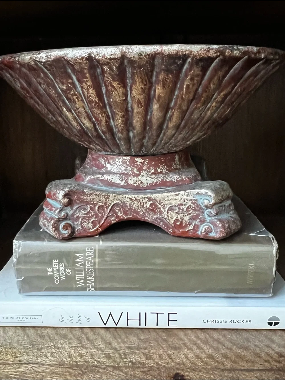 Antique-Style Decorative DistressedMetal Bowl